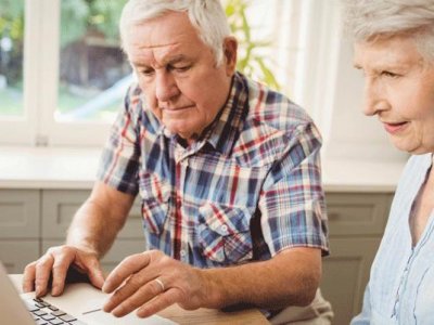 Réforme des retraites : qui sera le plus impacté par le report de l'âge légal ?
