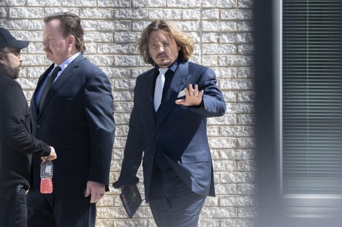 Johnny Depp arrivant au procès