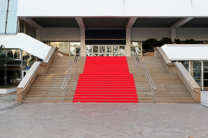 Cannes : palmes, scandales et tapis rouge, le 17 mai à 22h55 sur France 2