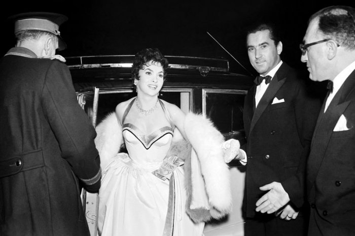 L'actrice Gina Lollobrigida en 1955