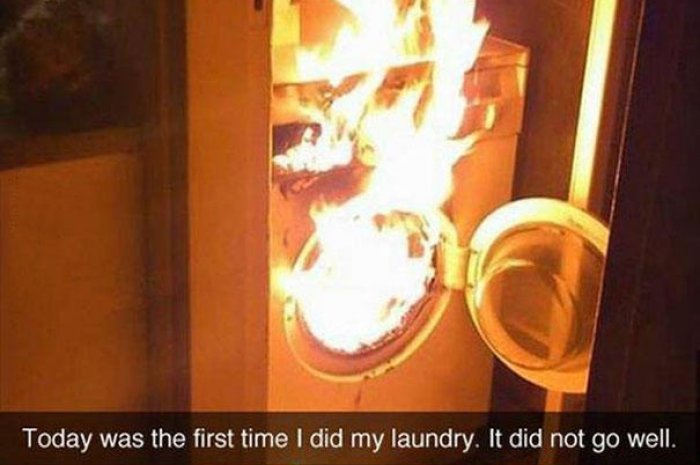 "Aujourd'hui, j'utilisais la machine à laver pour la première fois. Ça ne s'est pas passé comme prévu"