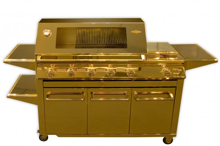 Gold BeefEater Barbeque Grill, le barbecue le plus cher du monde !