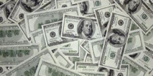 Etats-Unis : un SDF trouve 40 000 dollars et les rend à la police !