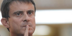 Valls pas convaincu par la loi d'amnistie sociale