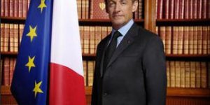 Nicolas Sarkozy, toujours président de la ville de Bernâtre 