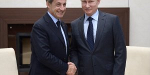 Ukraine : pourquoi Nicolas Sarkozy fait-il polémique ? 