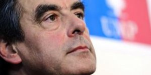 Présidence de l'UMP : le camp Fillon revendique sa victoire et demande un nouveau comptage des voix