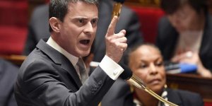 VIDÉO En plein discours, Manuel Valls s’énerve et recadre un ministre 