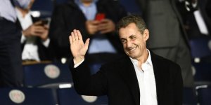 Nicolas Sarkozy : l'ancien président est-il en train de préparer son retour ?