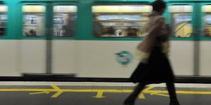 Témoignage : comment l’arnaqueur du métro parisien berne ses victimes