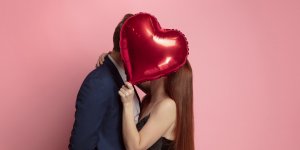 Saint-Valentin : voici 3 fictions à regarder en amoureux à la télévision