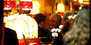 EN IMAGES Présidentielle 2017 : du beau monde au dîner polémique d'Emmanuel Macron
