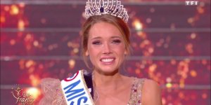 Amandine Petit, Miss Normandie 2020, élue Miss France 2021