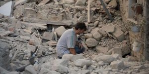Italie : les images du terrible séisme qui a fait au moins 291 morts