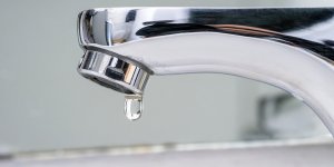 Restrictions d'eau dès maintenant : les départements qui pourraient basculer