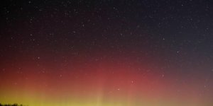 Quelles sont ces étranges lumières fluorescentes observées dans le ciel de Bretagne ?