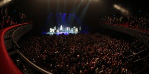 Les images fortes du concert des Eagles of Death Metal à l'Olympia