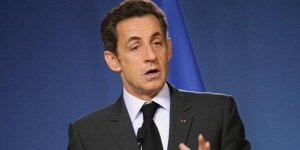 Nicolas Sarkozy et les "moches" : les réactions fusent sur Twitter