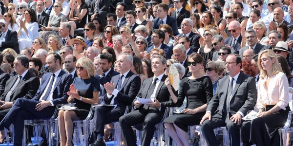 Simone Veil au Panthéon : Brigitte Macron, Julie Gayet et Carla Bruni côte à côte