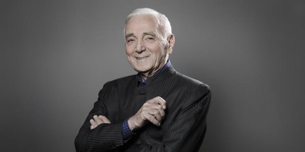 Charles Aznavour : un an après sa mort, le fisc est toujours à ses trousses