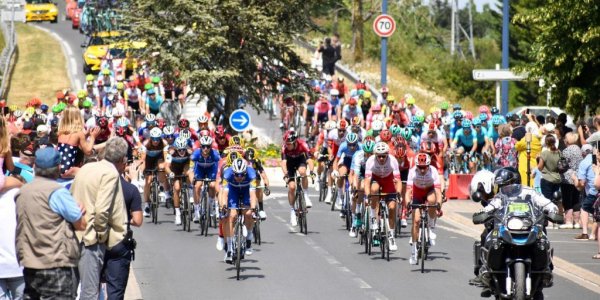 Tour de France : Pogacar recherche sa petite cousine, enlevée par une secte