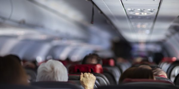Vacances : le siège à choisir quand on a peur de l'avion 