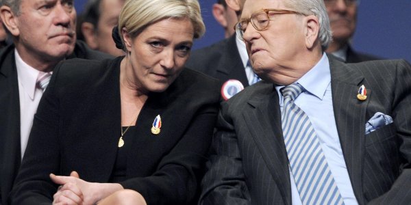 Jean-Marie Le Pen tacle (encore) sa fille 
