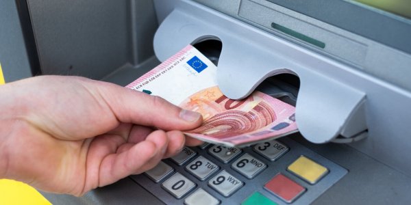 Distributeurs de billets : les inquiétudes de l’Autorité bancaire européenne