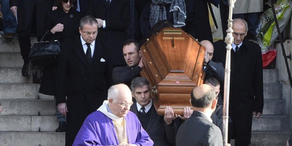 En images : les funerailles de Michel Delpech à l'église Saint-Sulpice