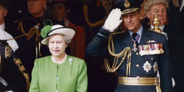 Elizabeth II : ces célébrités qui ont un lien de parenté avec la reine