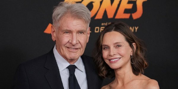 Harrison Ford : qui est Calista Flockhart, l’épouse du célèbre héros d’Indiana Jones ?