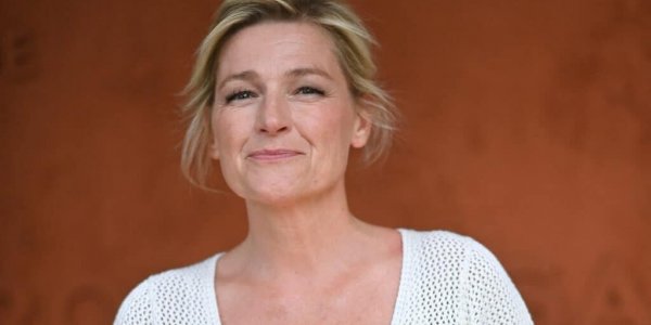 Anne-Elisabeth Lemoine : son premier Festival de Cannes lui a laissé un terrible souvenir après avoir été traitée de « nain de jardin »