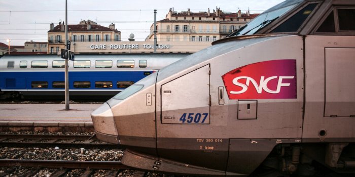 Serez-vous bloqué chez vous à cause des grèves de la SNCF pour Noël ?