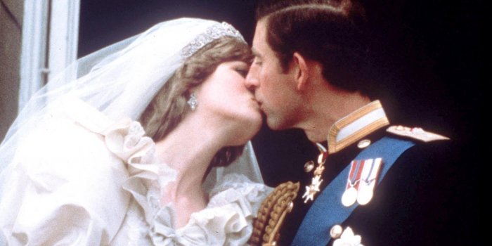Diana et le prince Charles : leur gâteau de mariage vendue aux enchères