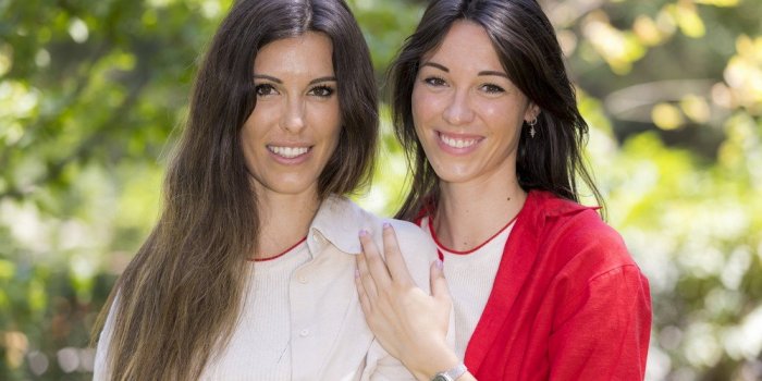P&eacute;kin Express 2022 : les photos sensuelles des soeurs Charlotte et Sarah Murray sur la toile