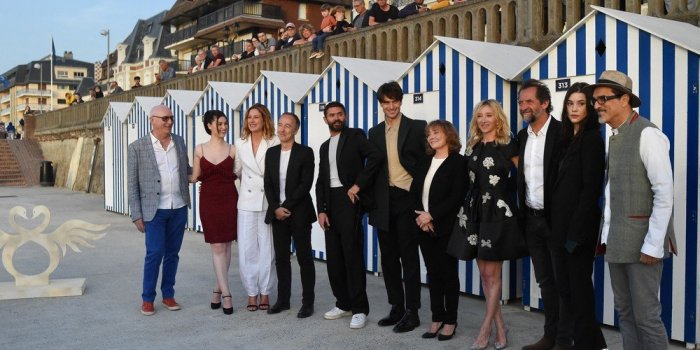 Festival du Film de Cabourg 2022 : les stars fran&ccedil;aises brillent sur le tapis rouge 